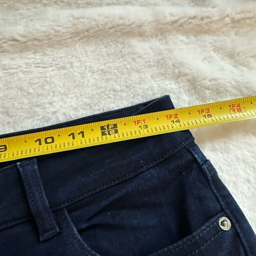 DL1961  Dark Blue Jeans - Picture 9 of 11